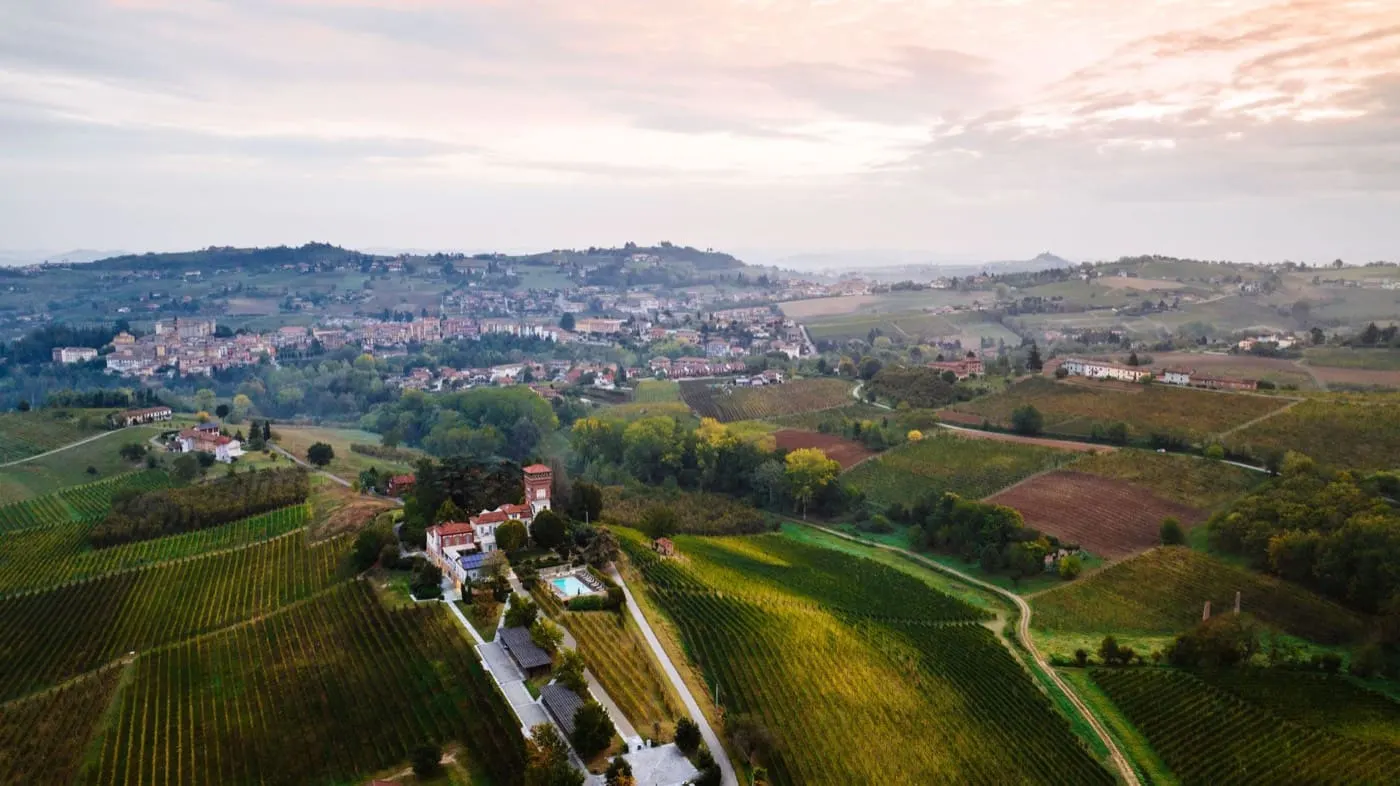 La campagna intorno, verso sera